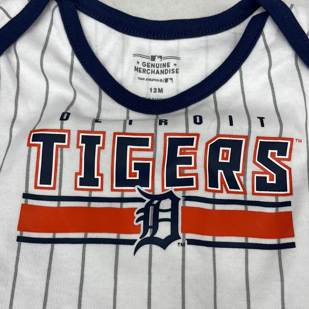 Detroit tiger baseball new onesie baby boy sz 12 mos - Picture 5 of 5